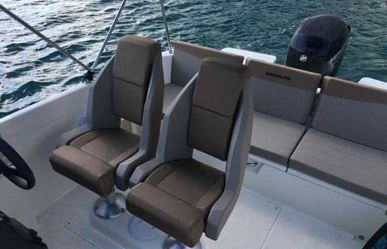 Motorboat Quicksilver Activ 675 Sundeck 150hp