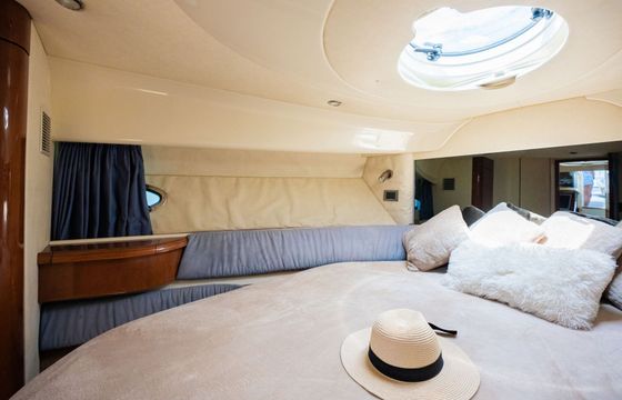 Motorboat FAIRLINE TARGA 43 450hp