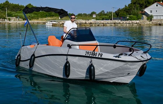 Motorboat Quicksilver Activ 555 Open LIMITED EDITION 100hp