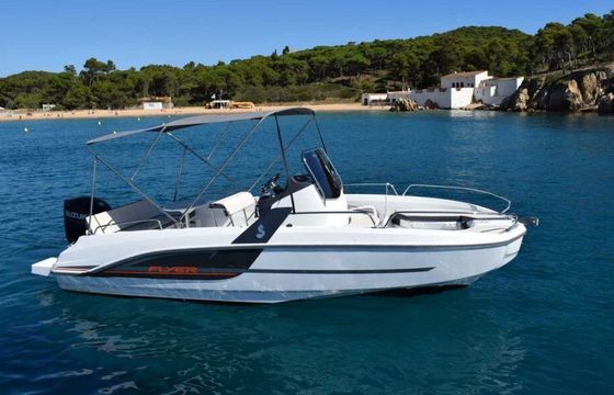 Motorboat Beneteau Flyer 6.6 Spacedeck 200hp