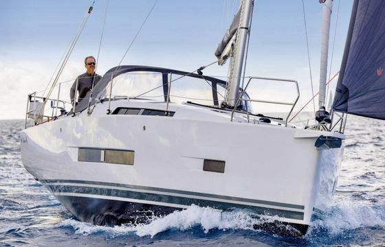Sailboat Hanse Hanse 360 11.3m
