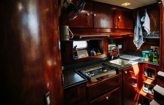 Motor yacht Custom Made CLY 500hp