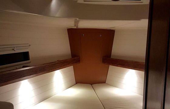 Sailboat Bavaria 40 Cruiser 12m