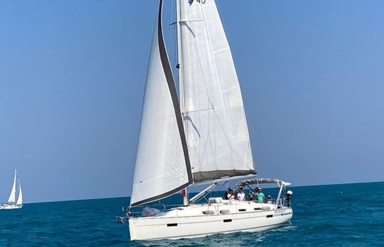 Sailboat Bavaria 40 Cruiser 12m