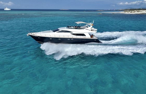 Motor yacht Uniesse 66 2600hp