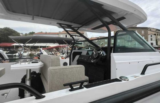 Motorboat Axopar Axopar 37 Sun-Top Brabus Line 400hp