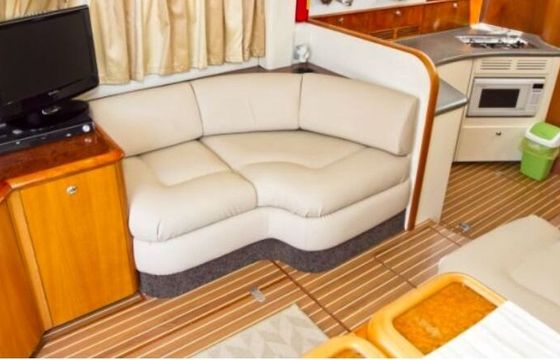 Motorboat FAIRLINE PHANTOM 40 300hp