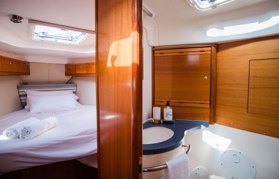 Sailboat Bavaria 40 Cruiser 11.99m