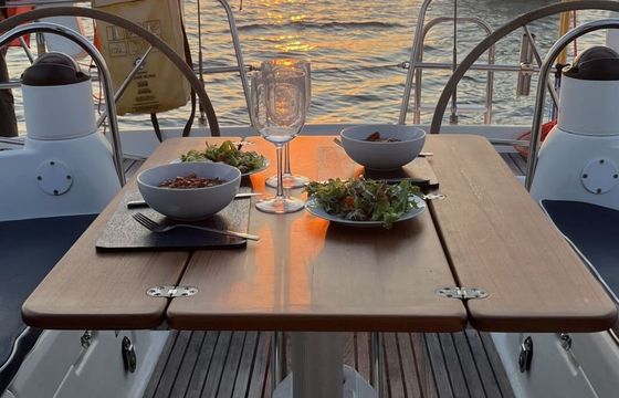Sailboat Jeanneau Sun Odyssey 40 12m