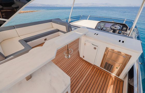 Motor yacht Galeon 640 Fly 2000hp