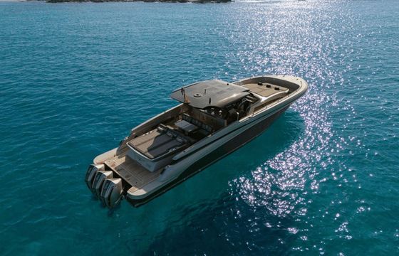 Motorboat Canados 49 1200hp