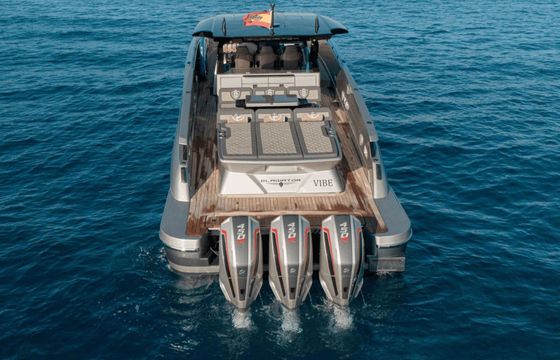Motorboat Canados 49 1200hp