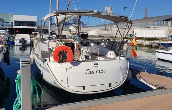 Sailboat BAVARIA 32 Cruiser 10m