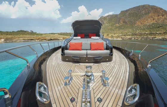 Motor yacht Leonard Leonard 72 3100hp