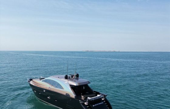 Motor yacht Leonard Leonard 72 3100hp
