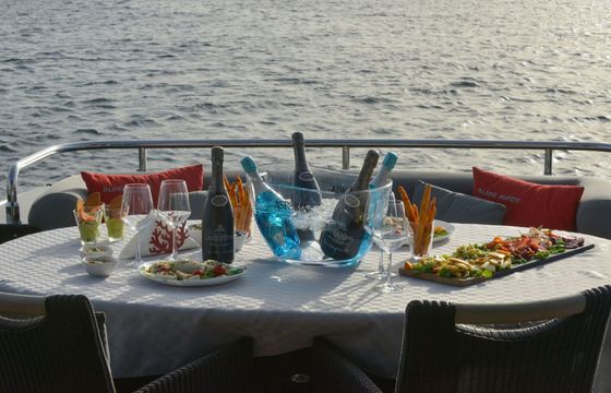 Motor yacht Leonard Leonard 72 3100hp