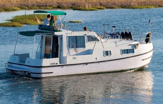 Houseboat New Con Fly First 30hp