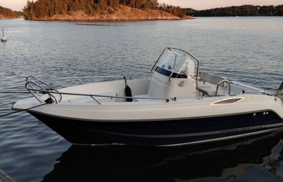 Motorboat Uttern S64 Exklusive 190hp