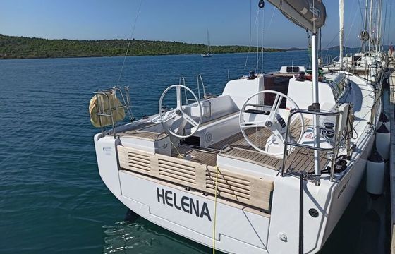 Sailboat Elan Elan E4 11m