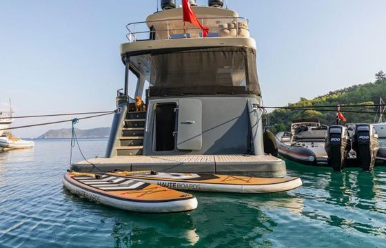 Motor yacht Mengi Yay 2014 Custom Steel 85ft 2700hp
