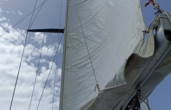 Sailboat JUET 37 11m