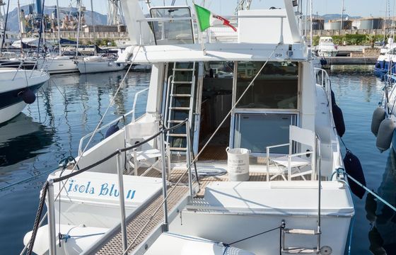 Motorboat FERRETTI 39 FLY 800hp