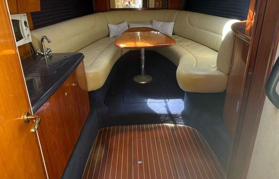 Motorboat Cranchi 41 600hp
