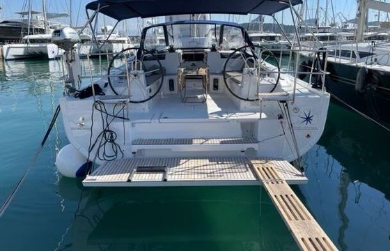 Sailboat Bénéteau Oceanis 40.1 12.87m