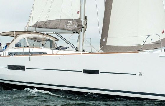 Sailboat DUFOUR 520 GL 15.2m