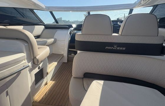 Motor yacht Princess V58 2140hp