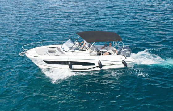 Motorboat Jeanneau Cap Camarat 7.5 WA 250hp