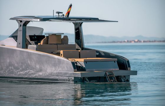 Motor yacht Tesoro Yachts T40 440hp
