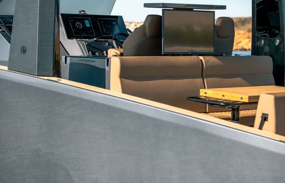 Motor yacht Tesoro Yachts T40 440hp