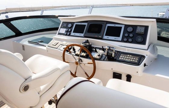 Motor yacht Maiora 90 3800hp