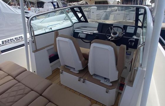 Motorboat AXOPAR TTOP 28 300hp
