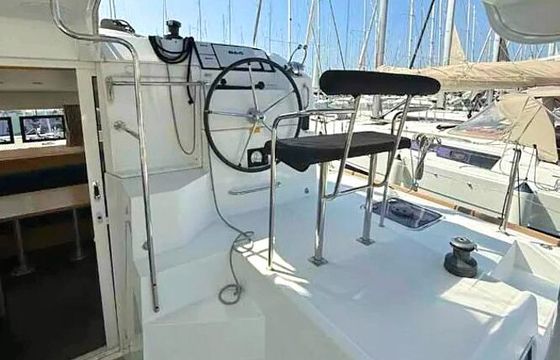 Catamaran Lagoon 39 12.2m