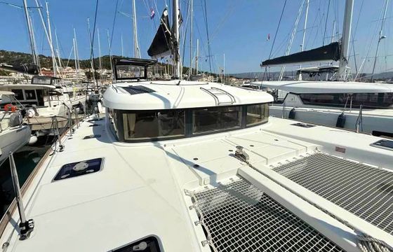 Catamaran Lagoon 39 12.2m