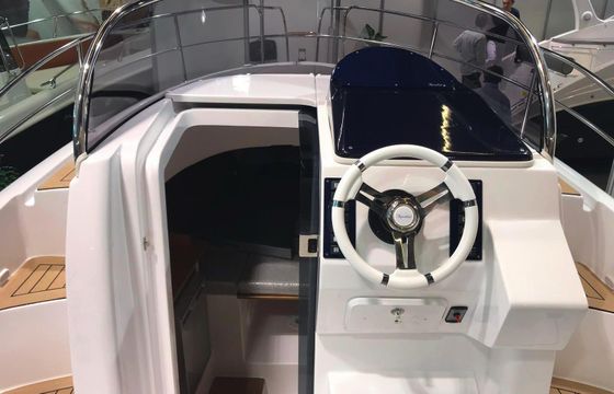 Motorboat Aquabat Sport Infinity 850 Bianca 280hp