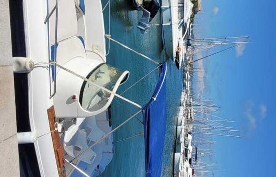 Motorboat Quicksilver Commander 630 150hp