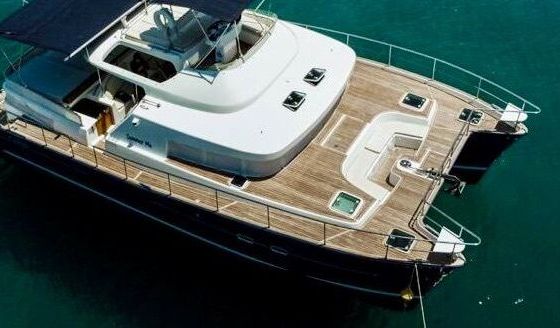Motorboat LAGOON 43 POWER 580hp