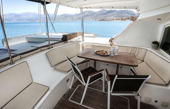 Motorboat LAGOON 43 POWER 580hp