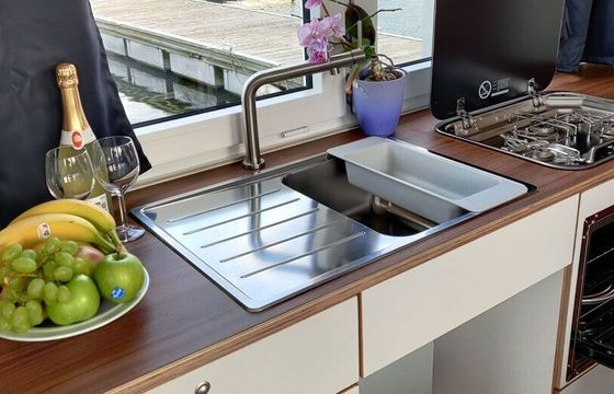 Houseboat KUHNLE-TOURS Sauna-Hausboot (HMR)
