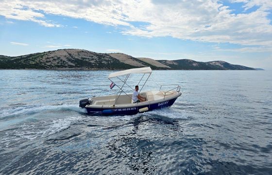 Motorboat Kvarnerplastika Adria 501 20hp