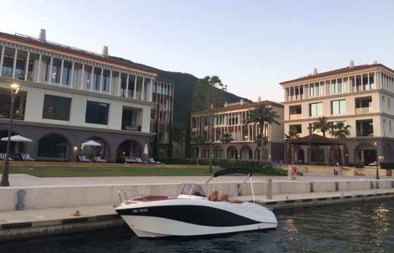 Motorboat Oki Boats Barracuda 545 130hp
