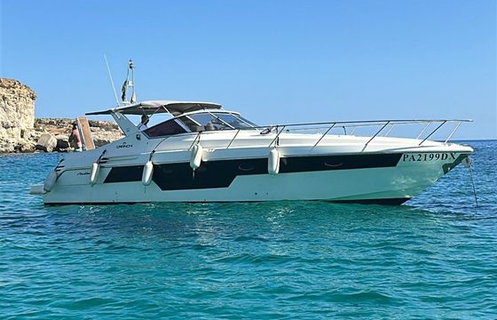 Motorboat Cranchi Mediterranee 40 760hp
