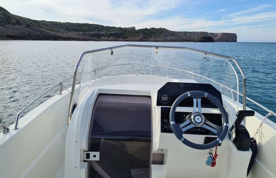 Motorboat PACIFIC CRAFT OPEN 625 130hp