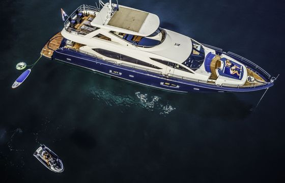 Motor yacht Sunseeker Yacht 86 3642hp