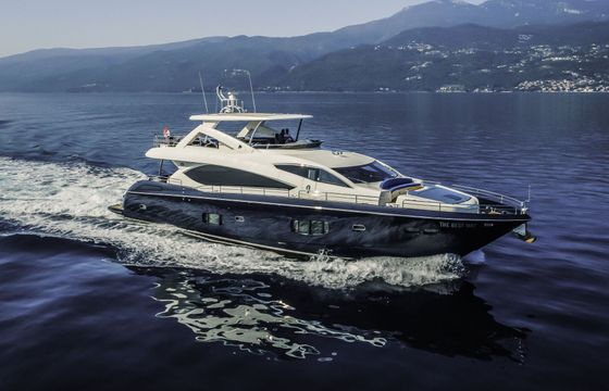 Motor yacht Sunseeker Yacht 86 3642hp