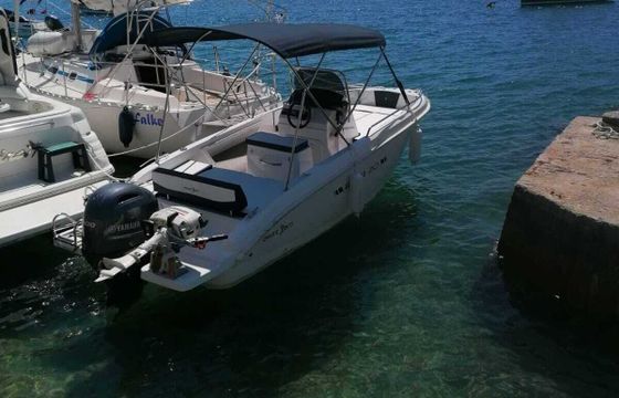 Motorboat Orizzonti Aura 20hp