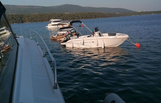 Motorboat Orizzonti Aura 20hp